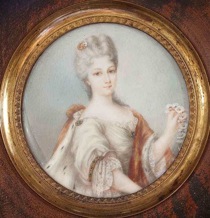 Appraisal: MINIATURE PORTRAIT PAINTING OF A ROYAL BEAUTY SIGNED DELAVINGNE Circular