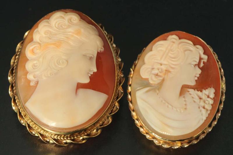 Appraisal: Lot of Antique K Gold Cameo Pins Condition Excellent Size