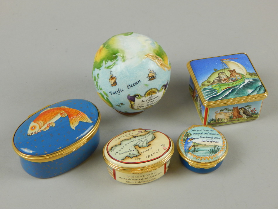 Appraisal: Five Halcyon Days enamel trinket boxes comprising Globe D-Day Landings