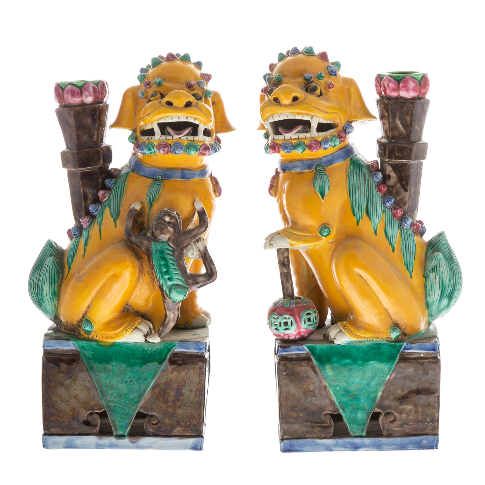 Appraisal: A PAIR OF CHINESE EXPORT FOO DOGS Guangxu Era -