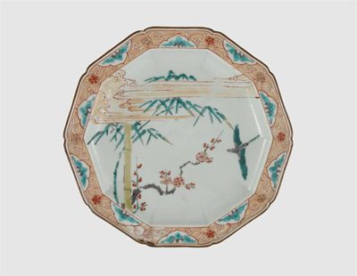 Appraisal: A Japanese decagonal dish decorated in polychrome with a green