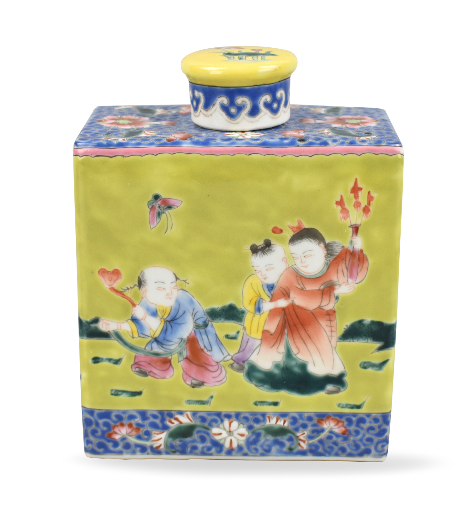 Appraisal: A Chinese Republic Period famille rose rectangular tea caddy with