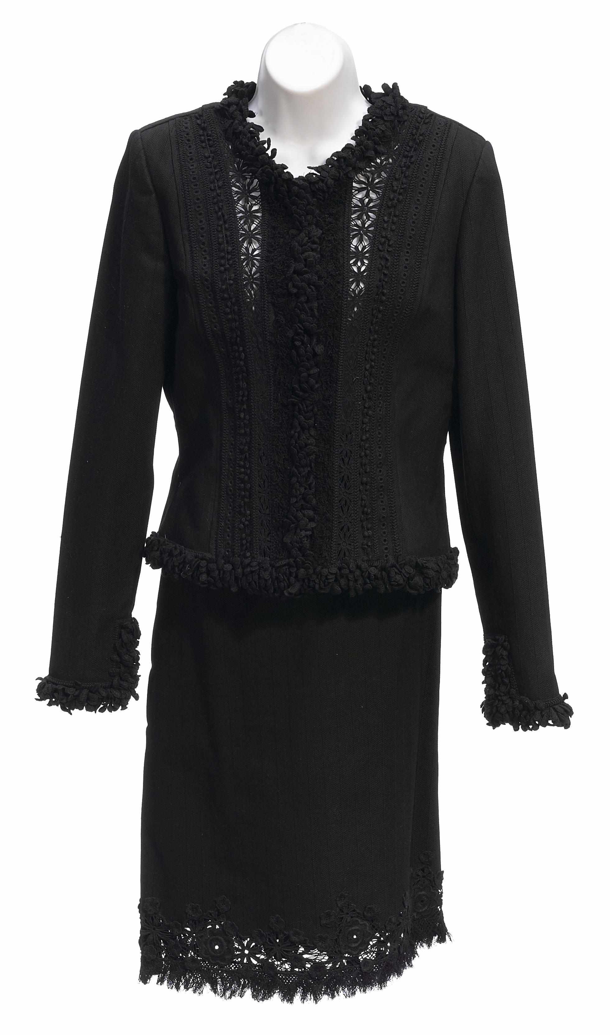 Appraisal: An Oscar de la Renta black crochet and eyelet embroidered