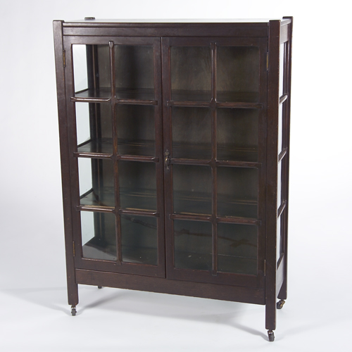 Appraisal: Paine china cabinet with two glass doors and three adjustable