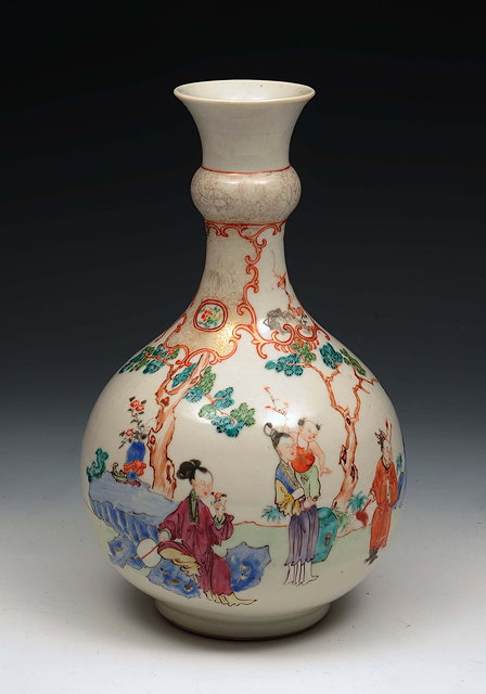 Appraisal: A Chinese famille rose guglet vaseQianlong - decorated with various