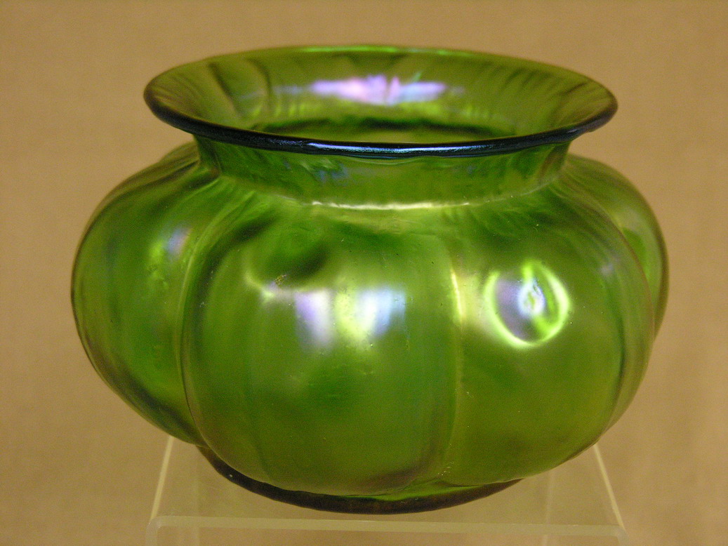 Appraisal: LARGE GREEN LOETZ TYPE VASE diam X h