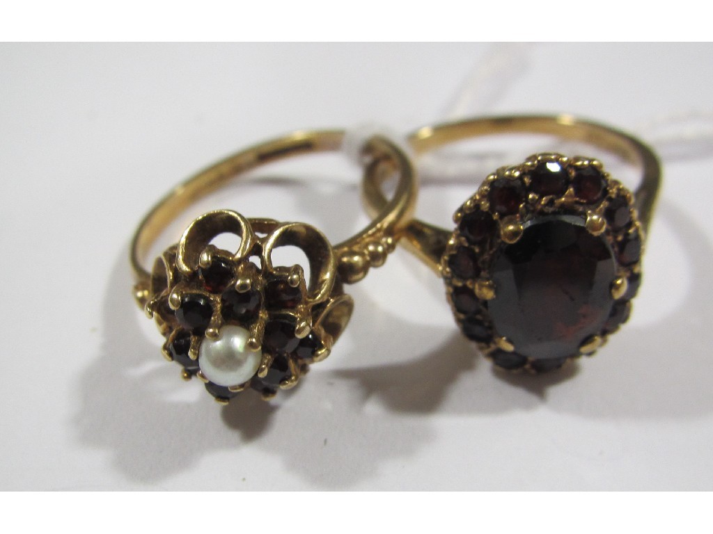 Appraisal: Lot comprising ct gold garnet cluster ring and a ct