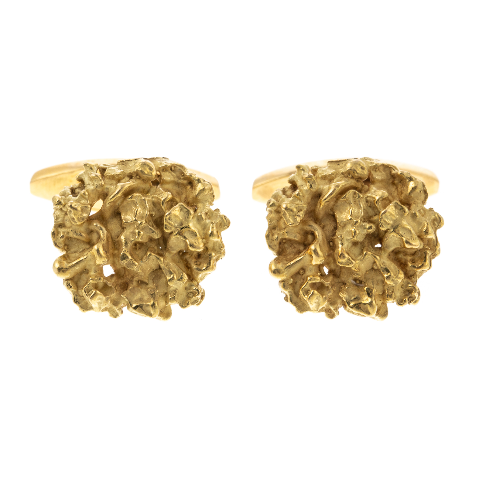 Appraisal: A PAIR OF TEXTURED GOLD CUFF LINKS IN K K