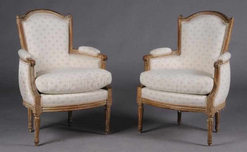 Appraisal: PAIR OF LOUIS XVI PAINTED BEECHWOOD BERG RES Each with