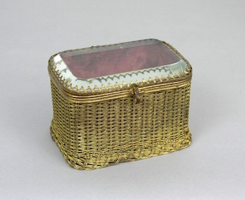 Appraisal: An Antique French Gilt Metal Jewelry Casket Woven gilt wire