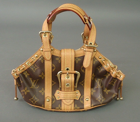 Appraisal: - Rare Louis Vuitton limited edition Theda GM runway purse