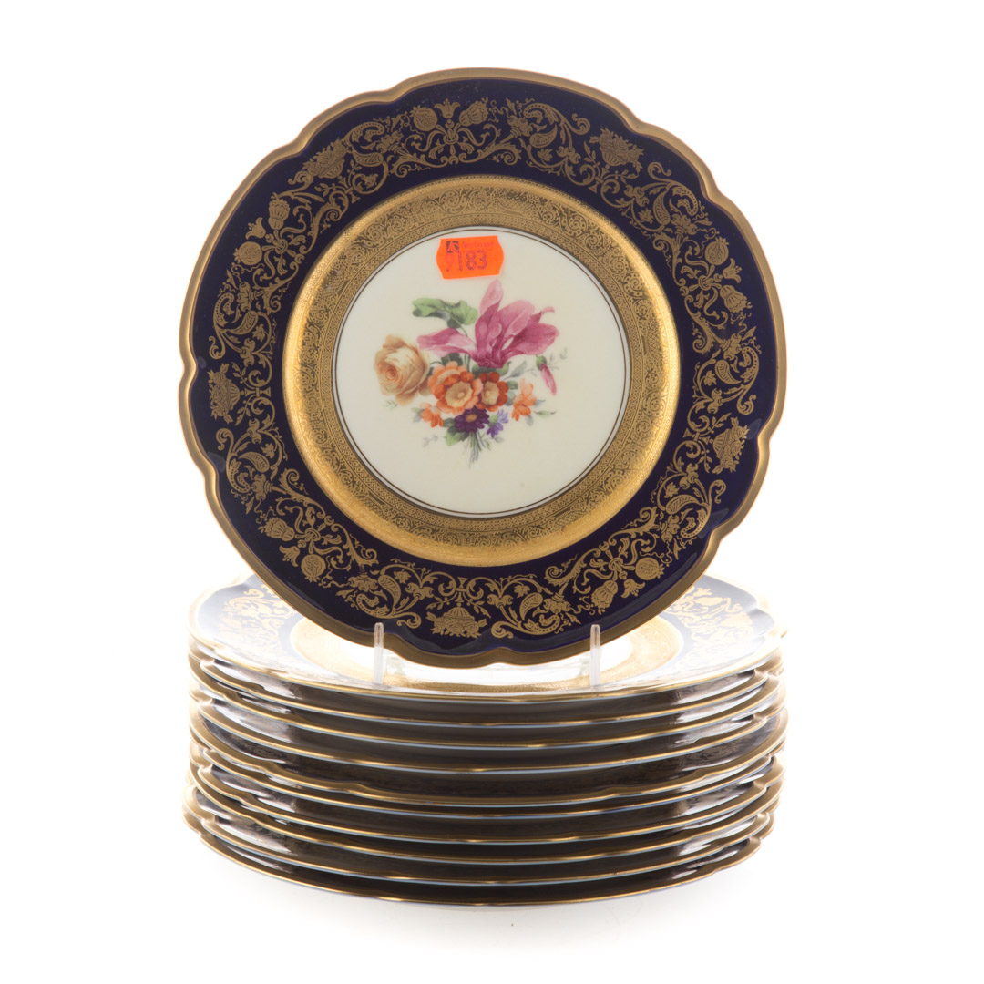 Appraisal: Eleven Bavarian gilt decorated plates