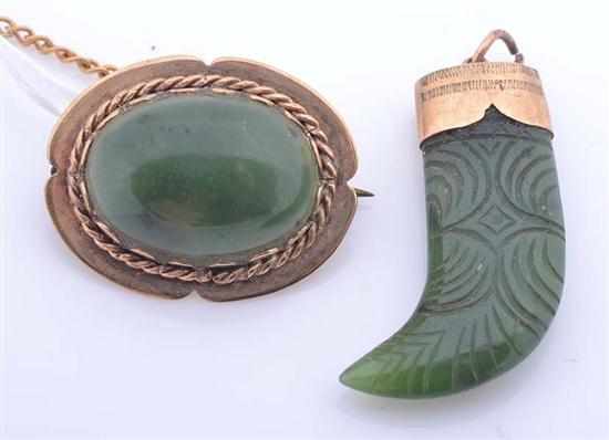 Appraisal: A NEPHRITE BROOCH AND PENDANT IN CT GOLD SETTINGS