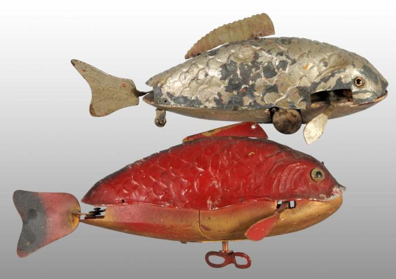 Appraisal: Lot of Fish Wind-Up Toys Description European Working When wound