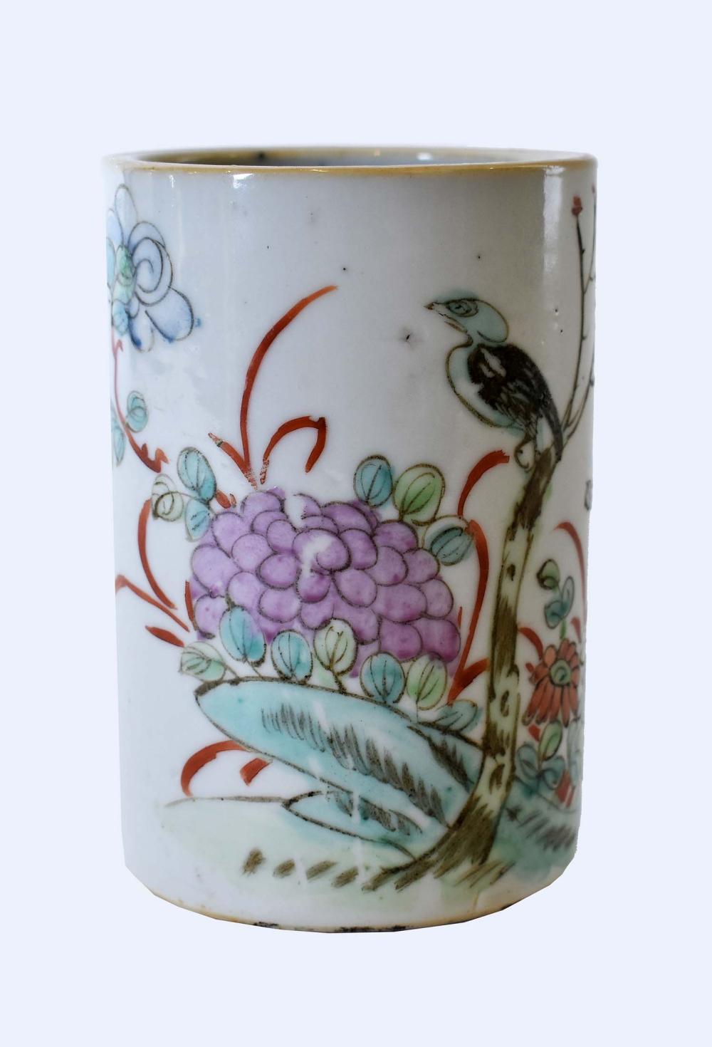 Appraisal: CHINESE FAMILLE ROSE PORCELAIN BRUSH POTLate Qing Dynasty Cylindrical decorated