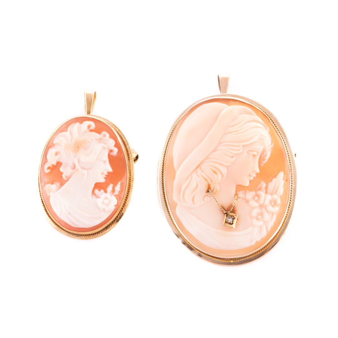 Appraisal: A Pair of Gold Hand Carved Cameo Brooches K yellow