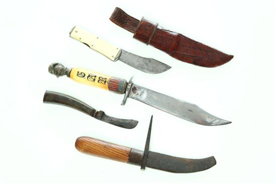 Appraisal: FOUR KNIVES American th- th century Two jackknives one with