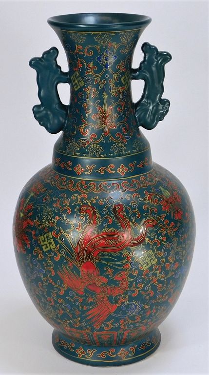 Appraisal: Chinese Famille Verte Phoenix Handled Vase China th Century Red