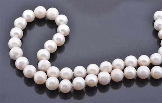 Appraisal: A STRAND OF FRESHWATER PEARLS TO A STERLING SILVER CLASP