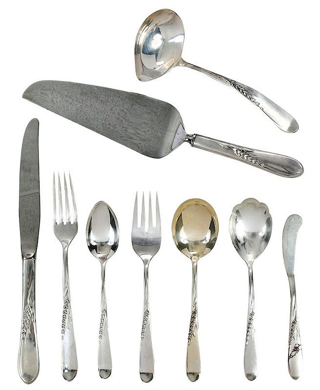 Appraisal: Silver Wheat Sterling Flatware Pieces American th century five hollow