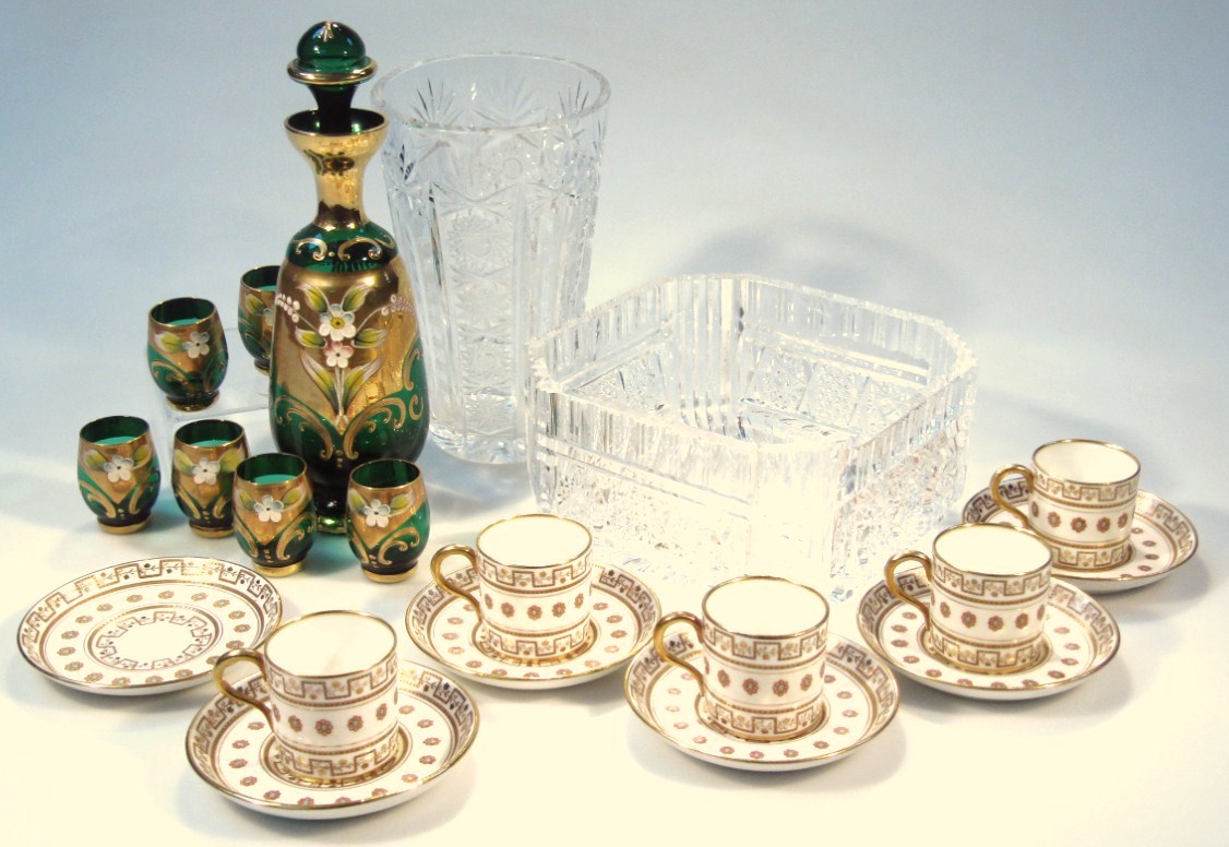 Appraisal: Various glass ware pottery etc to include a Fenton part