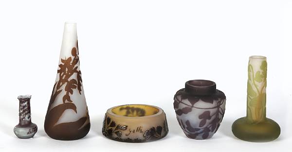 Appraisal: A group of three Gall cameo glass cabinet vases each