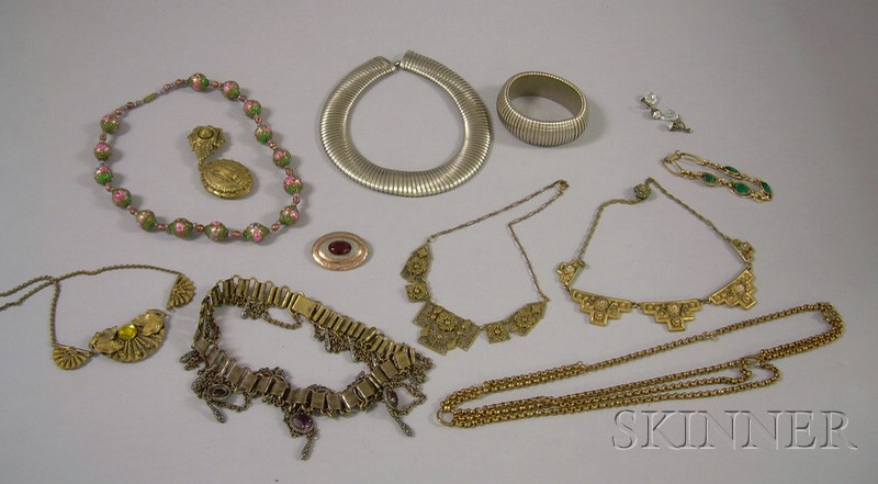 Appraisal: Small Group of Costume Jewelry including a strand of Venetian