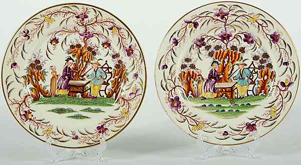 Appraisal: English Orientalist Plates English th century a pair of plates