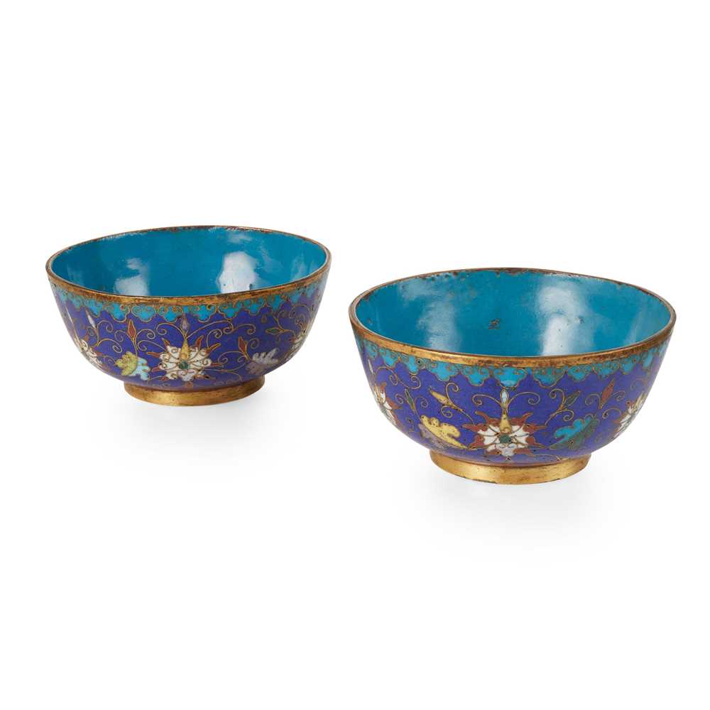 Appraisal: PAIR OF CLOISONN ENAMEL BOWLS LATE QING DYNASTY-REPUBLIC PERIOD TH-