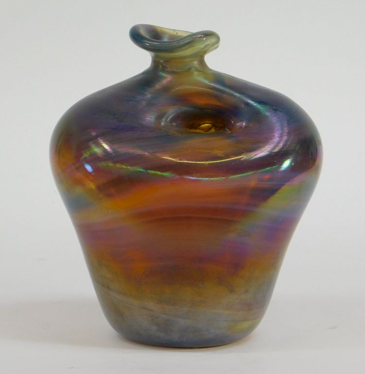 Appraisal: Peter Bramhall Modern Art Glass Free Form Vase Peter Bramhall