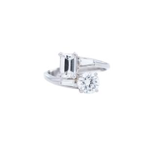 Appraisal: A DIAMOND RING WITH CENTER STONES OF TWO STYLES A