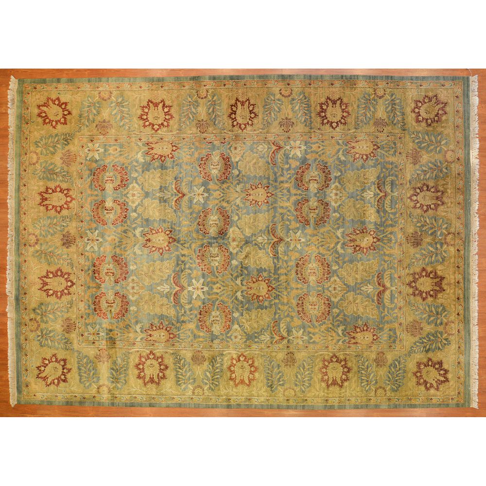 Appraisal: Indo-Sultanabad Carpet India x Fourth quarter- th century hand-knotted wool