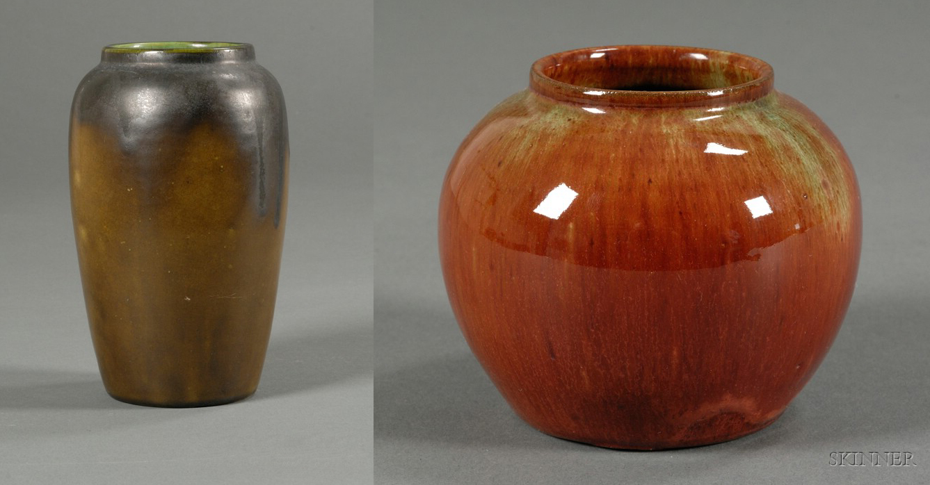 Appraisal: Two Newcomb Pottery Vases Clay with glossy overglaze New Orleans