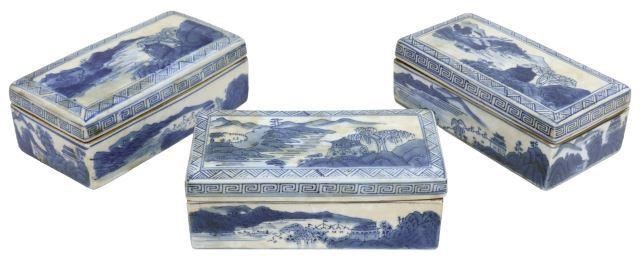 Appraisal: lot of Chinese blue and white porcelain lidded brush boxes