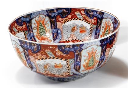 Appraisal: Large Japanese imari bowl late th century Of deep U