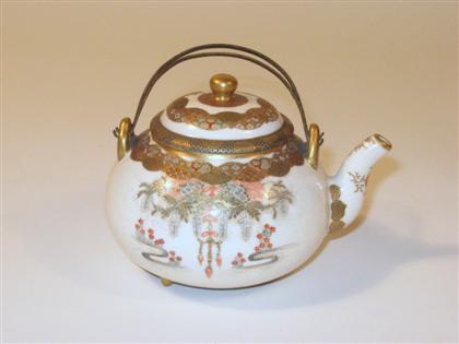 Appraisal: Japanese earthenware satsuma teapot Kinkozansigned under cover