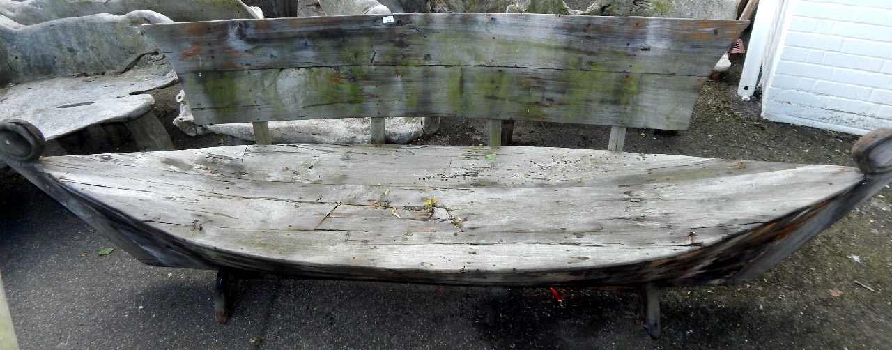 Appraisal: A galley type wooden garden bench cm long