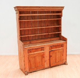 Appraisal: A th century Irish pine kitchen dresser x x cm