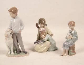 Appraisal: MISCELLANEOUS LOT OF LLADRO FIGURINES CONSISTING OF A GIRL WITH