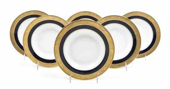 Appraisal: A Set of Twelve Royal Bavarian Hutschenreuther Soup Plates having