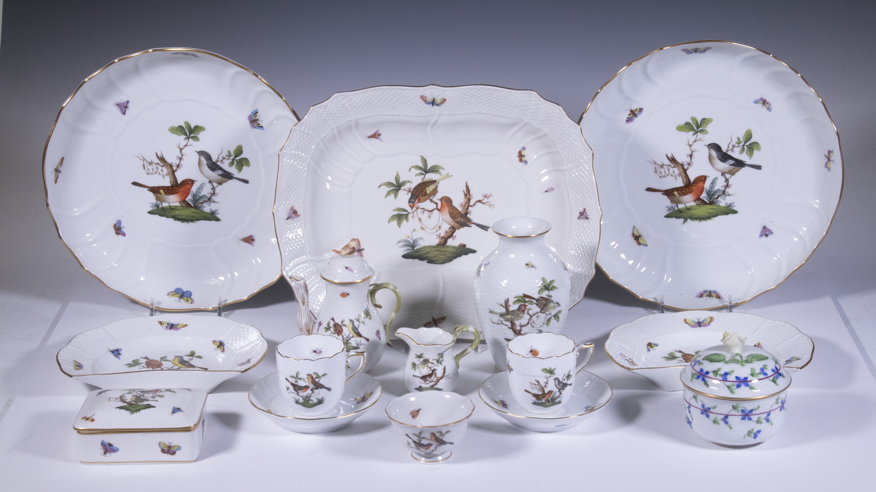 Appraisal: HEREND PORCELAIN DINNERWARE ACCESSORIES Pieces mostly Rothschild Bird pattern incl