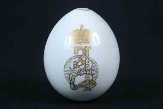 Appraisal: IMPERIAL RUSSIAN PORCELAIN EMPRESS ALEXANDRA FEDOROVNA EASTER EGG Imperial Porcelain