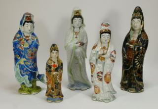 Appraisal: Chinese and Japanese Porcelain Guanyin Statues CHINA JAPAN TH CENTURY