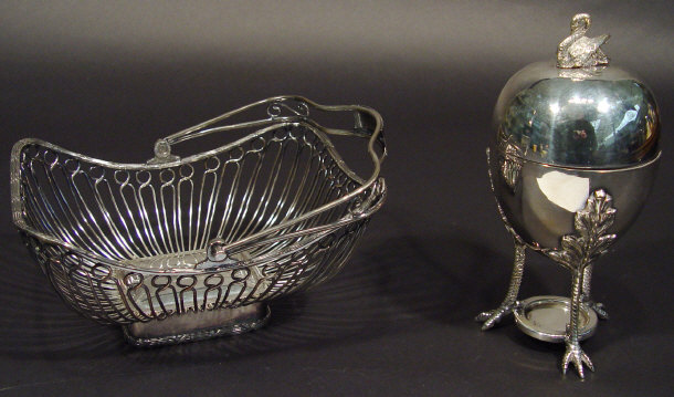 Appraisal: Mappin and Webb silver plated egg coddler supported by three