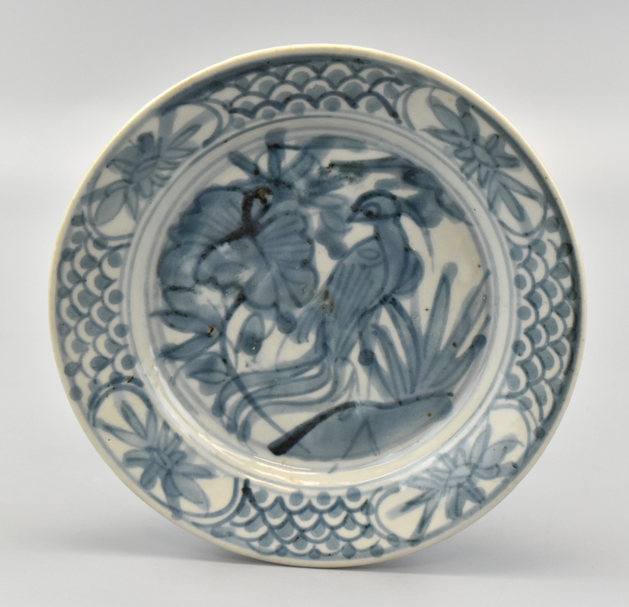 Appraisal: A Chinese blue white porcelain dish Ming Dynasty - Inside