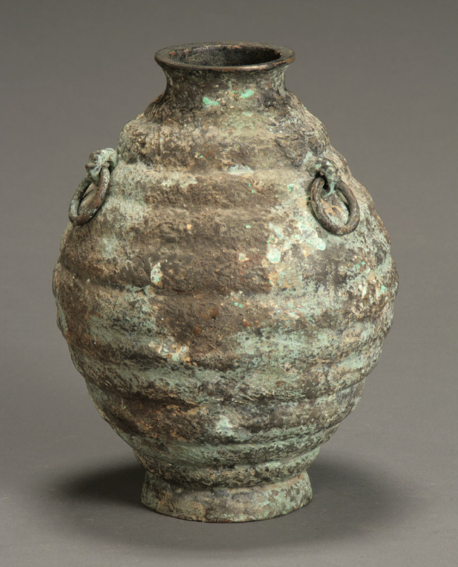 Appraisal: Chinese Archaic Bronze Beehive-Form Wine Vessel Hu Western Han Dynasty