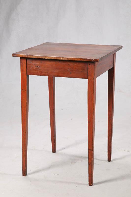 Appraisal: STAND Pine with a square top and tapered legs h