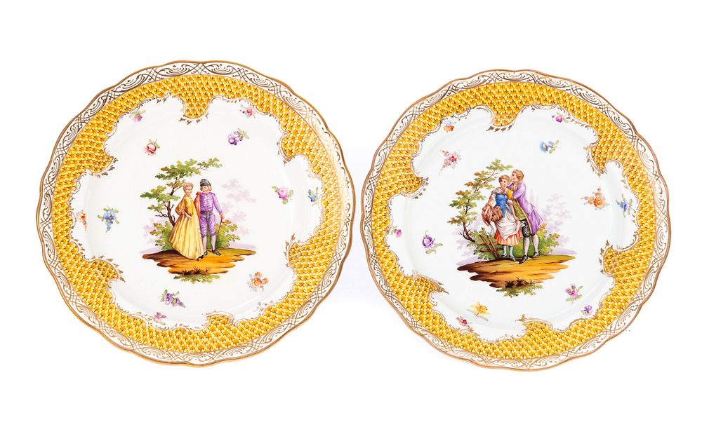 Appraisal: Pair Meissen plates courting scenes Pair Meissen plates courting scenes