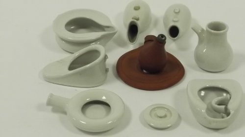 Appraisal: A quantity of dolls' house sanitary ware including bed pans