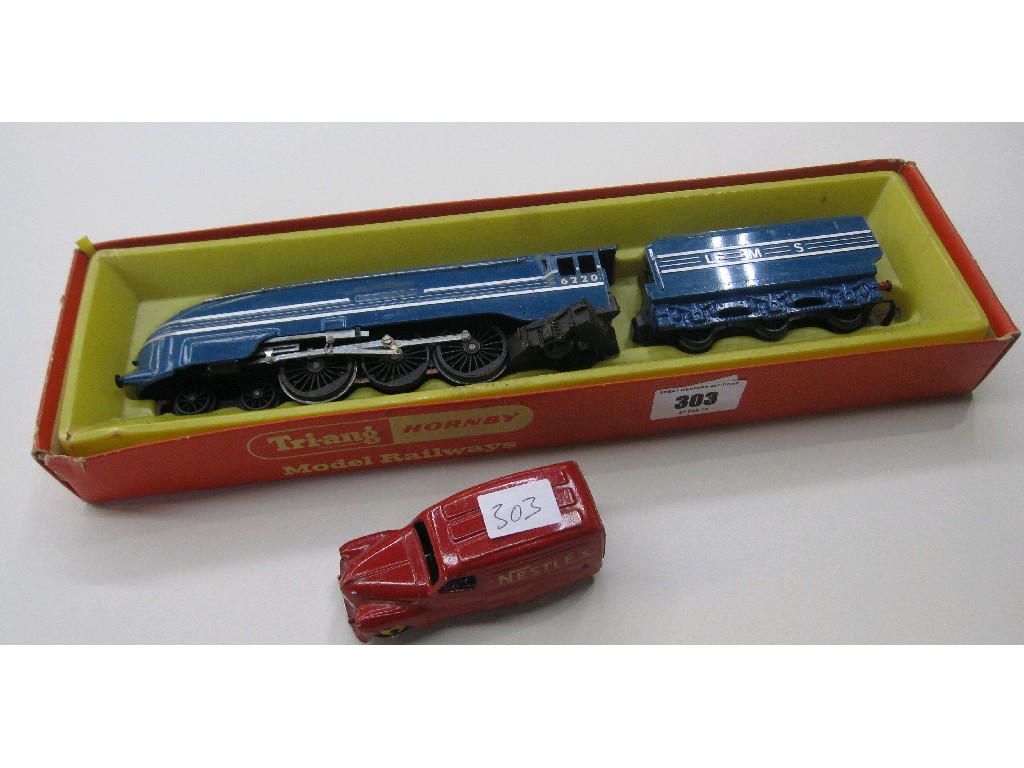 Appraisal: Lot comprising Hornby model train engine and tender and a